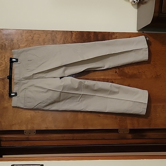 Men's George Khaki Dress Pants size 34 x 30 - Picture 2 of 3